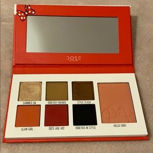 Dose of Colors Minnie Palette 🖤
